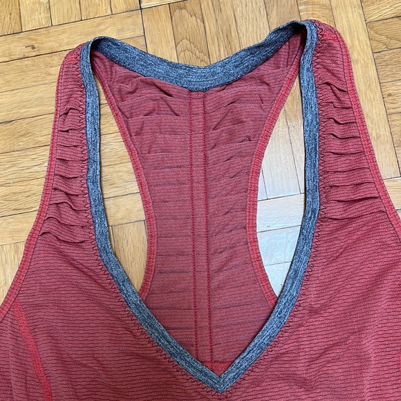 Lululemon Athletic top, size 8 - Picture 2 of 9